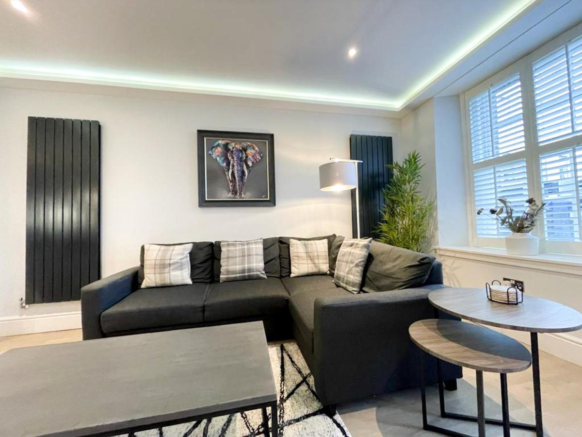 Modern 3 Bedroom Apartment, West End Edinburg Exteriör bild